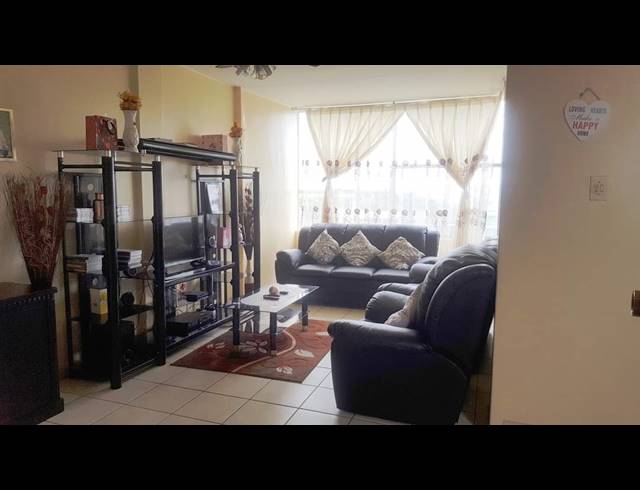 3 BEDROOM FLAT TO LET IN UMBILO